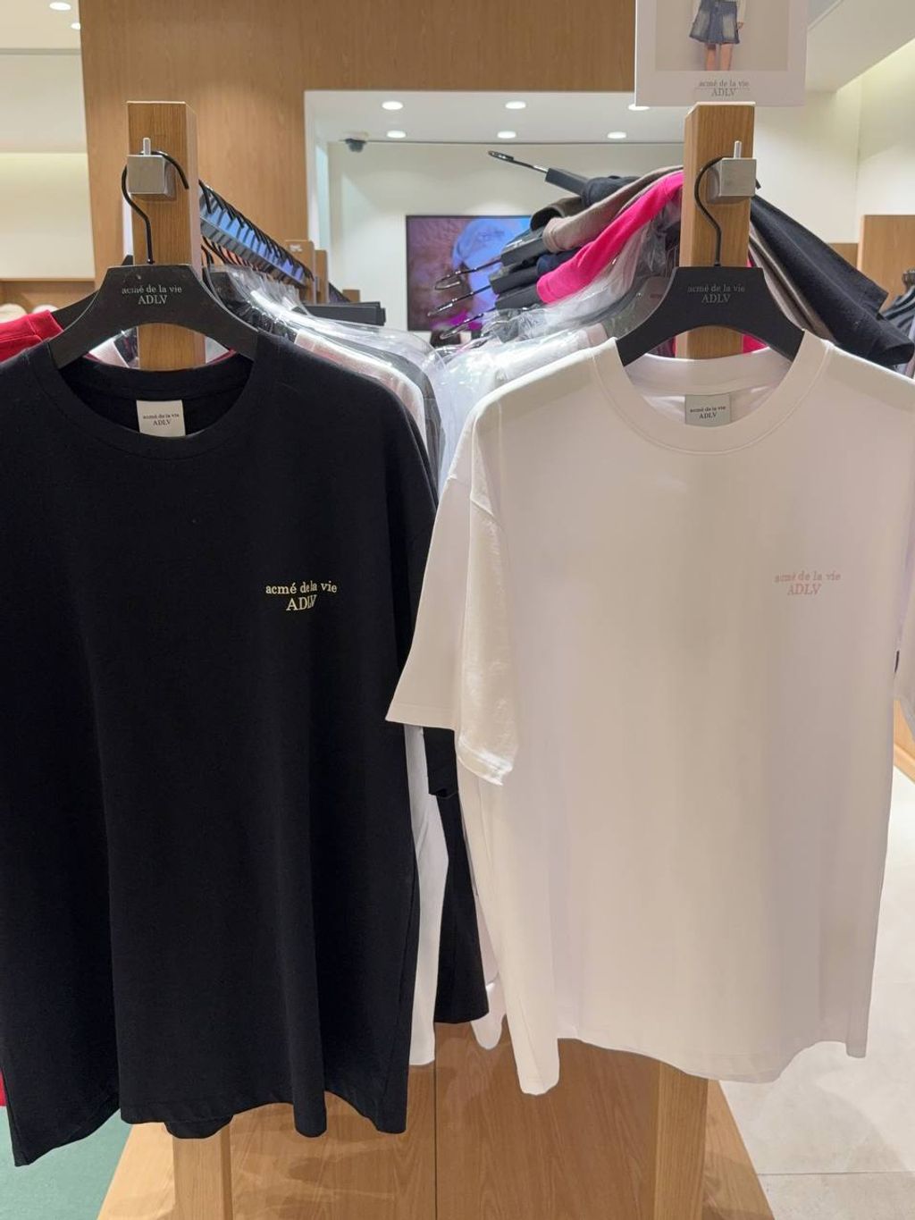 4e9c2f33-a25a-4e2b-b9cb-e14f68b6b158