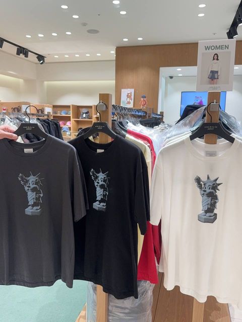 e71a049f-51e9-401d-a02b-e5394366c6b6