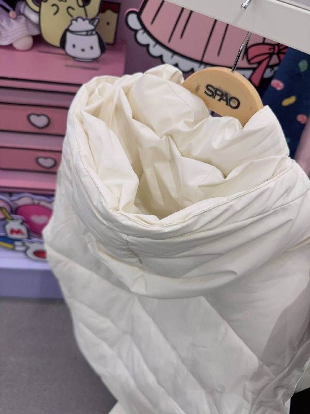 b0713477-0d6b-4709-988c-74f0f00b0426