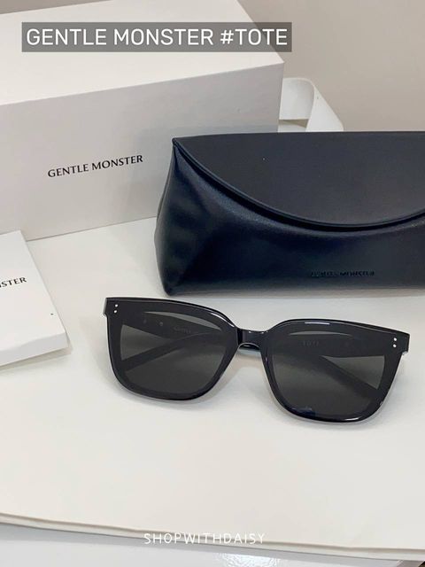 96a74a7e-375a-40db-8232-4316a98e2c2c