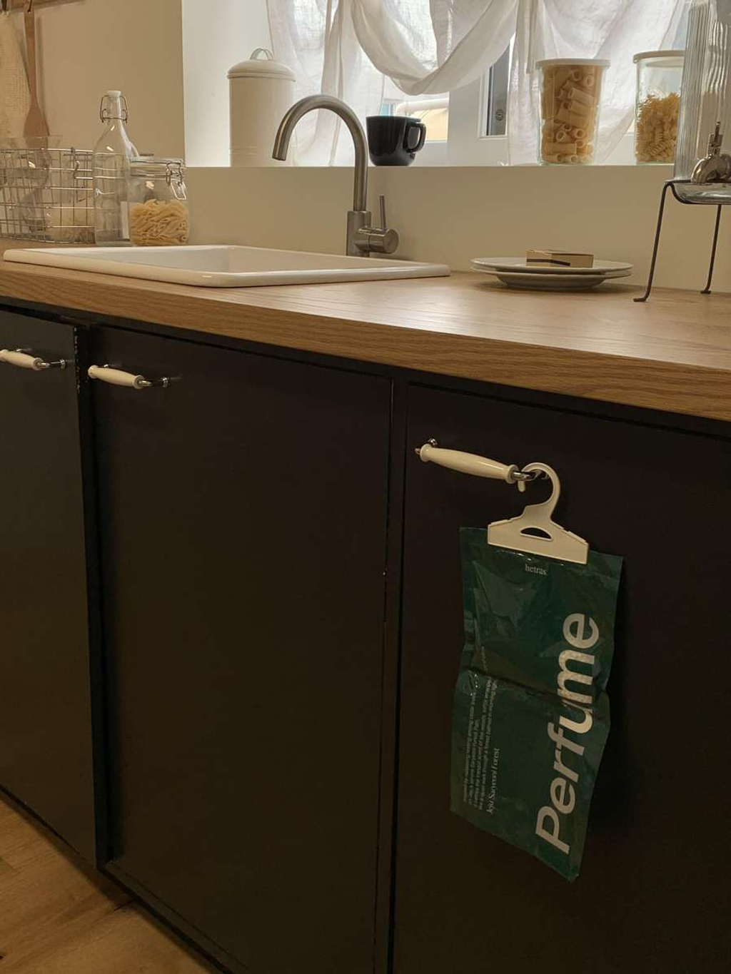 aa9efece-401b-47d1-9f63-d50d1f025069