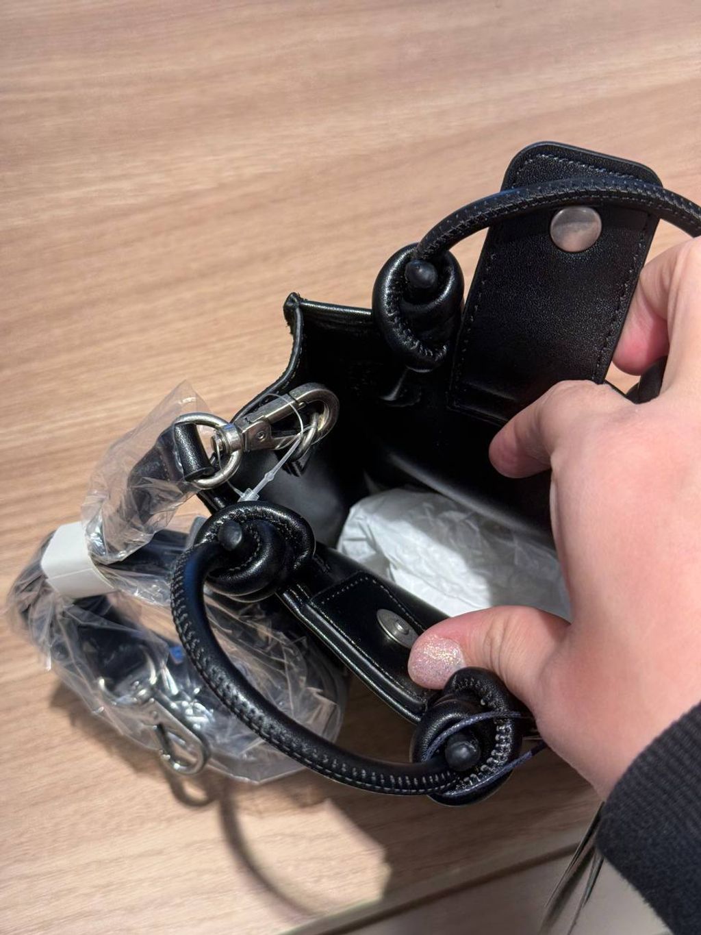 b7eb5417-75b4-443b-89b1-60ff8c9e3b86