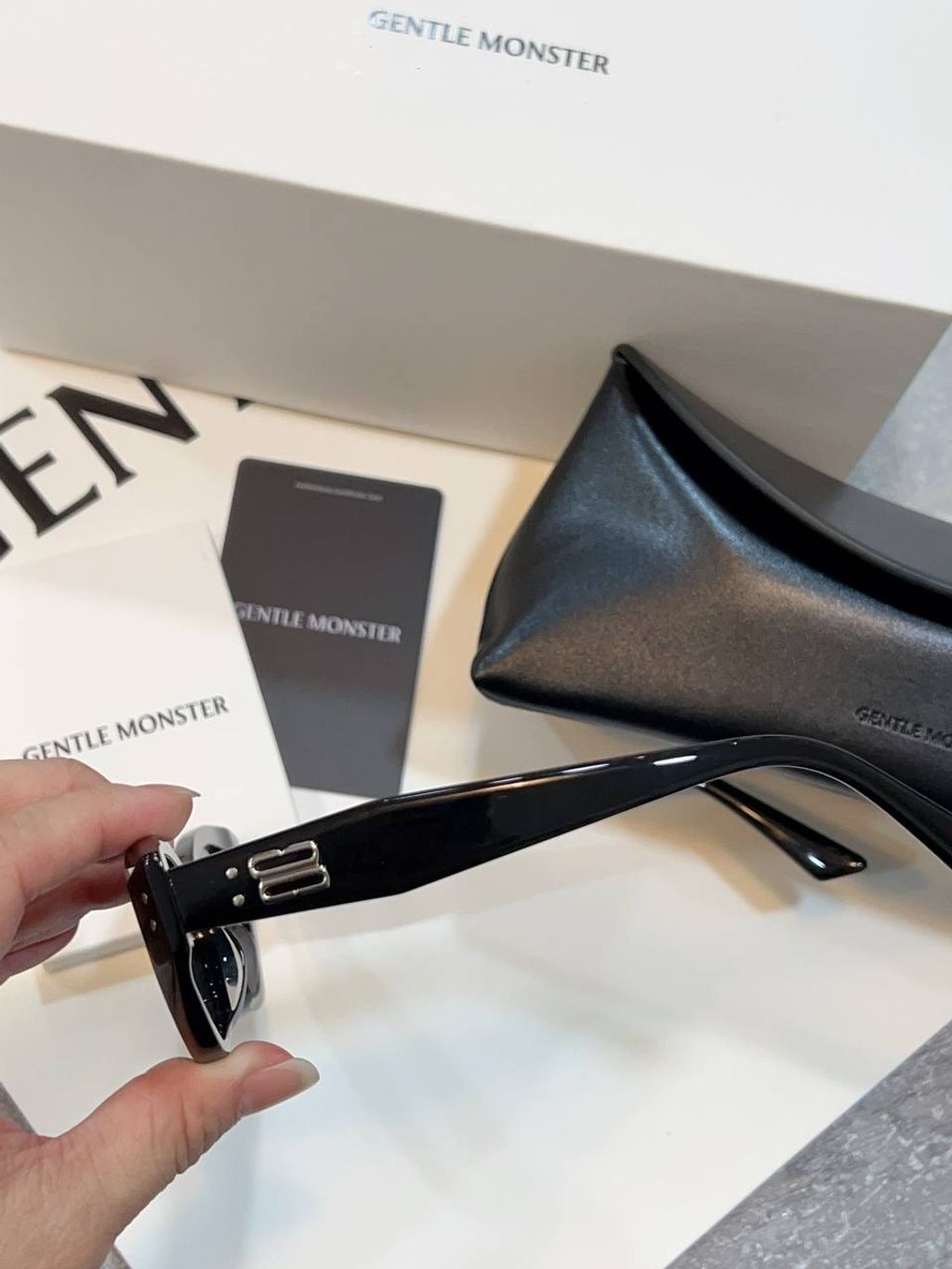 fb941ce7-38b7-4d71-b0ea-84ce3873aa55