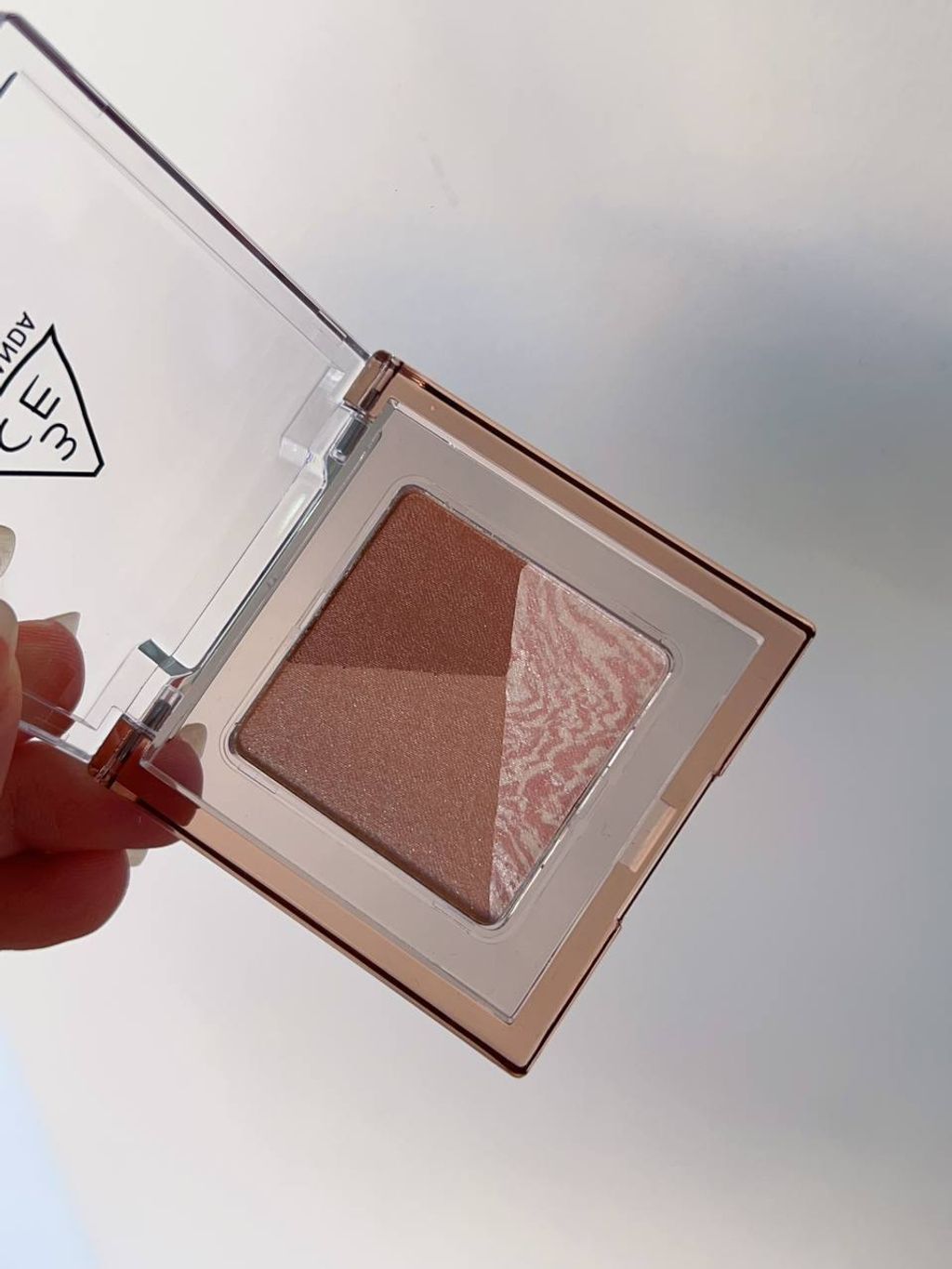 02bffd52-2230-4d42-beac-6e4d14c081a0