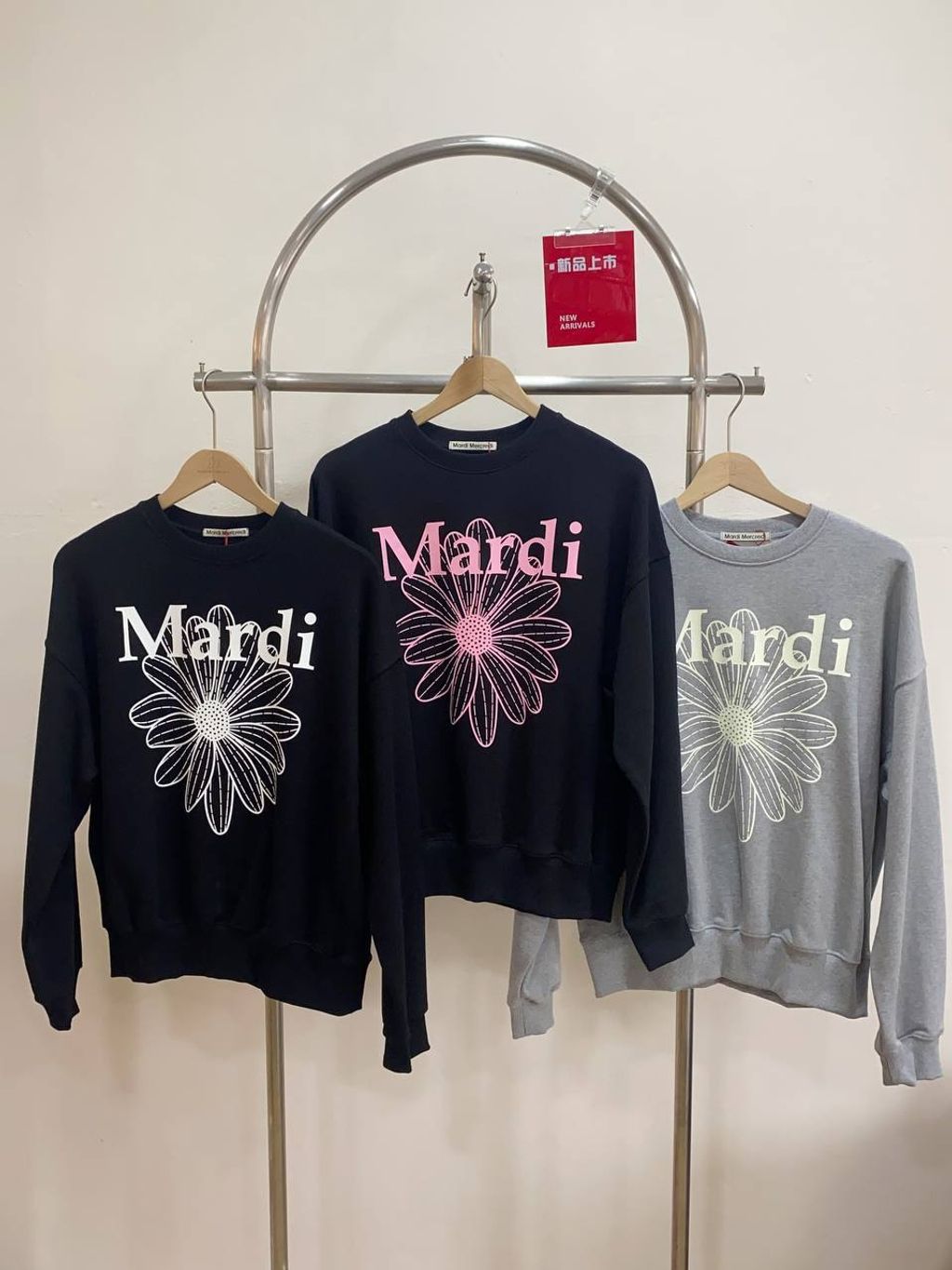 bdfcb0f5-264b-4b29-8a6c-205a573b75f2