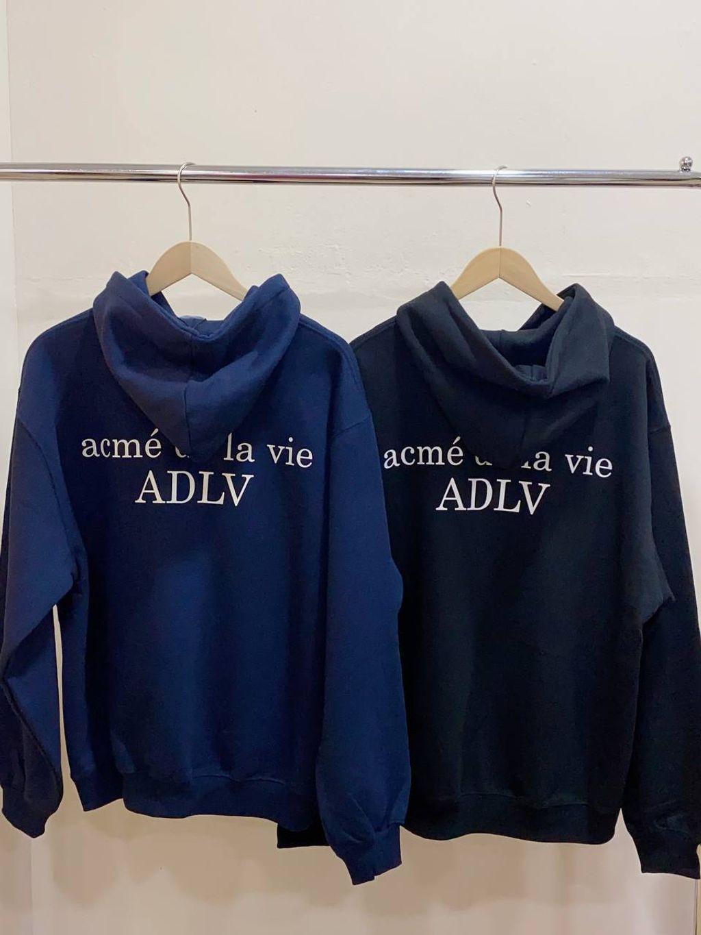 32ec7bb9-3a2b-41d0-ae58-e1e35646b673