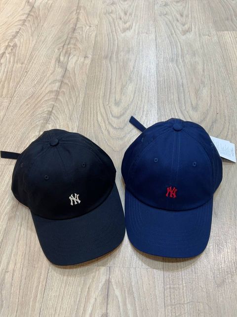 13a7cb7f-8895-42c1-8954-92383913dbd3