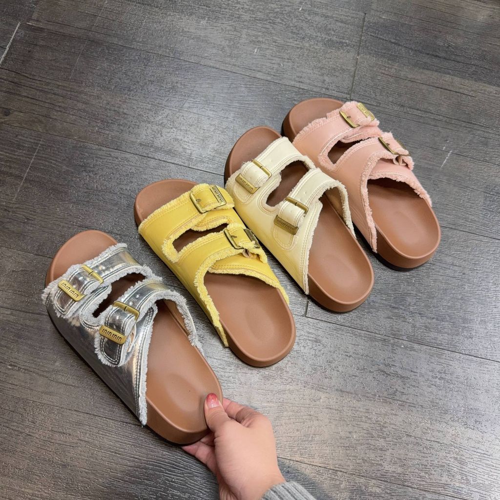 60739e25-a0fa-4a60-954e-e61a1e7cb44d