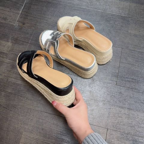 339698c9-b704-4309-8b8f-be25a4531656