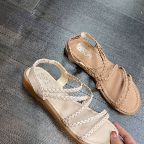 71c22df0-ddfe-4833-a356-273f63a81e00