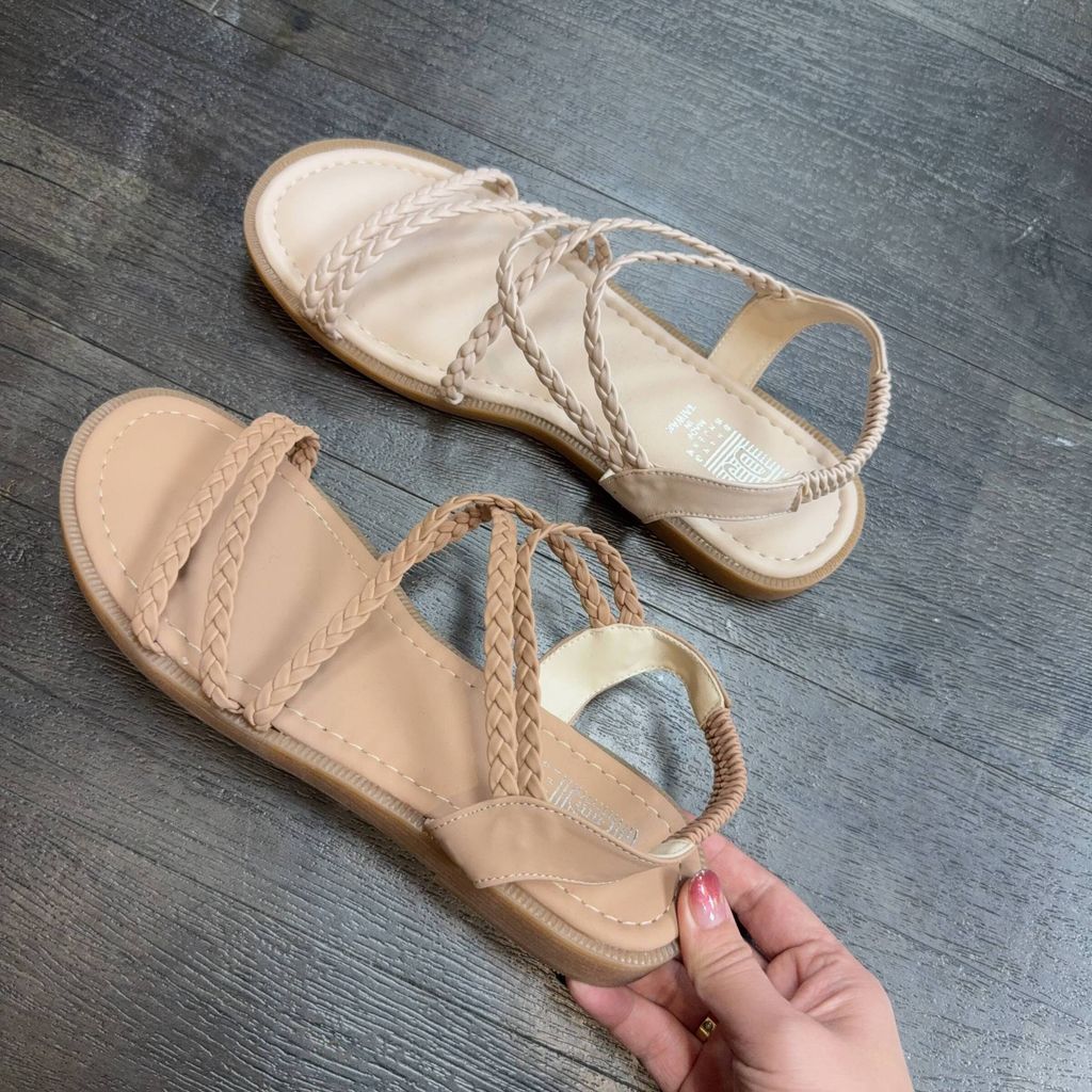 092ae0bd-779c-4f30-8211-3e4135bfeac5