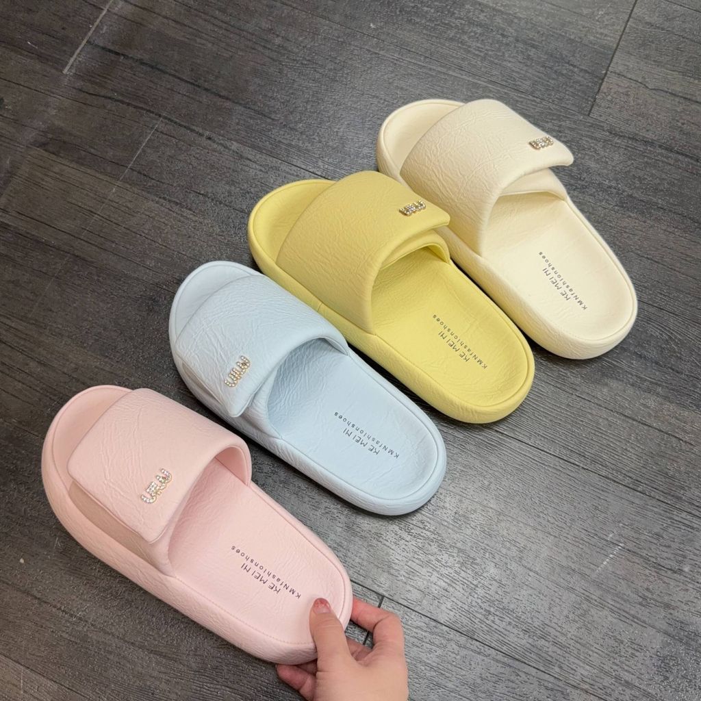 4098056b-3424-4114-9b3a-5b4b1e0b5497