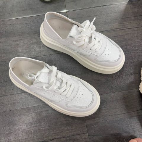 b575b46b-7bbb-4bc0-b9d3-4c0afdd45a33