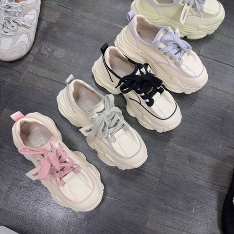 41d63ba0-1b2e-49e9-b09b-fc522e550a85