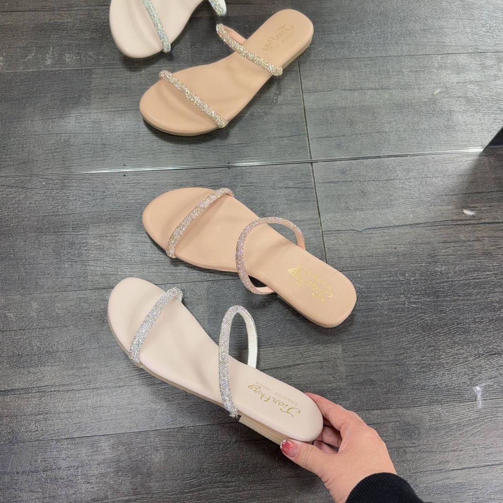 e23e4aa0-fc78-41ff-a57e-b7823e8c30dd