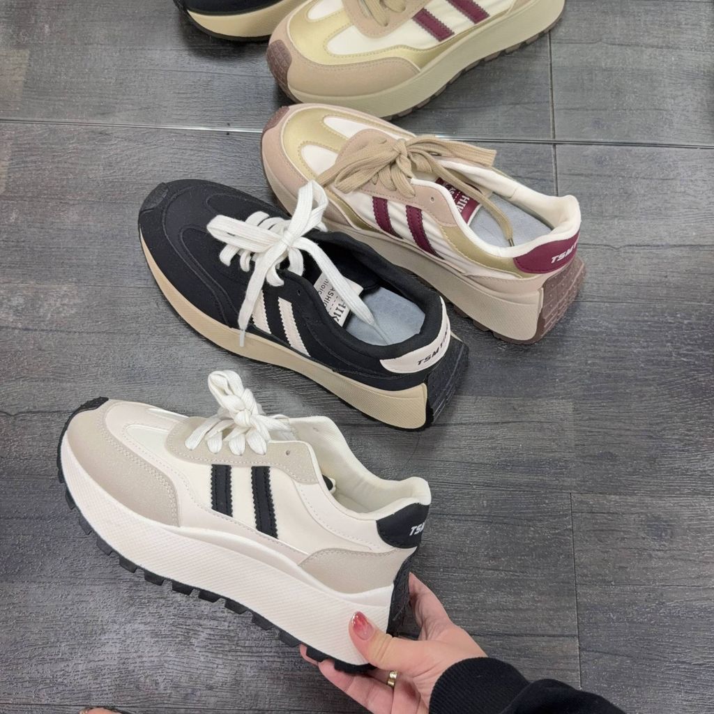 ee7b5ed0-1412-4559-b3fa-ff3447337790