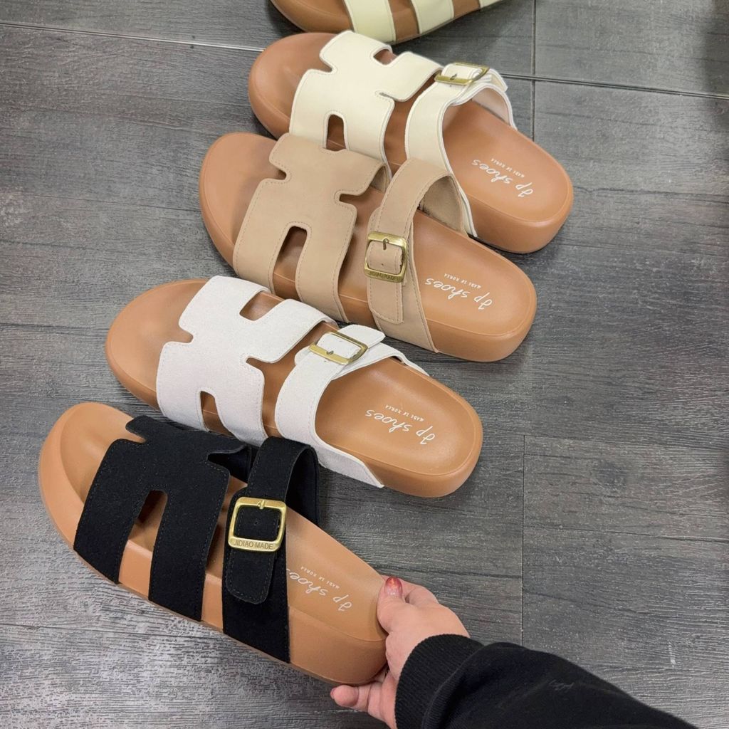 6d21720e-3df8-4125-84cd-07aee8c36d1f