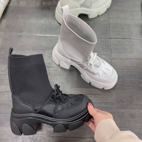 b8babbee-eab4-4071-a120-4a8b4361ec6b