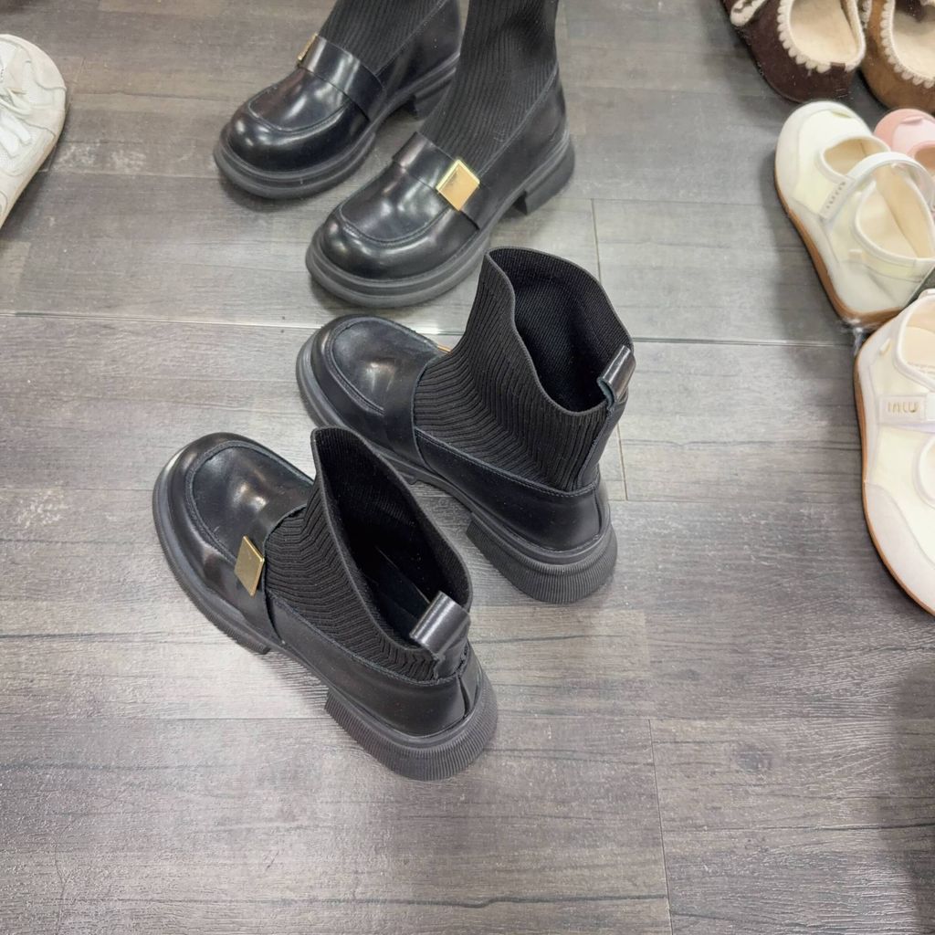 5e74bc11-e4b1-450e-b461-ed06383ccbfb