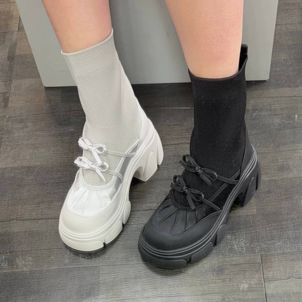 8f56826d-d93d-4700-a9d0-88f72eb4d2ca