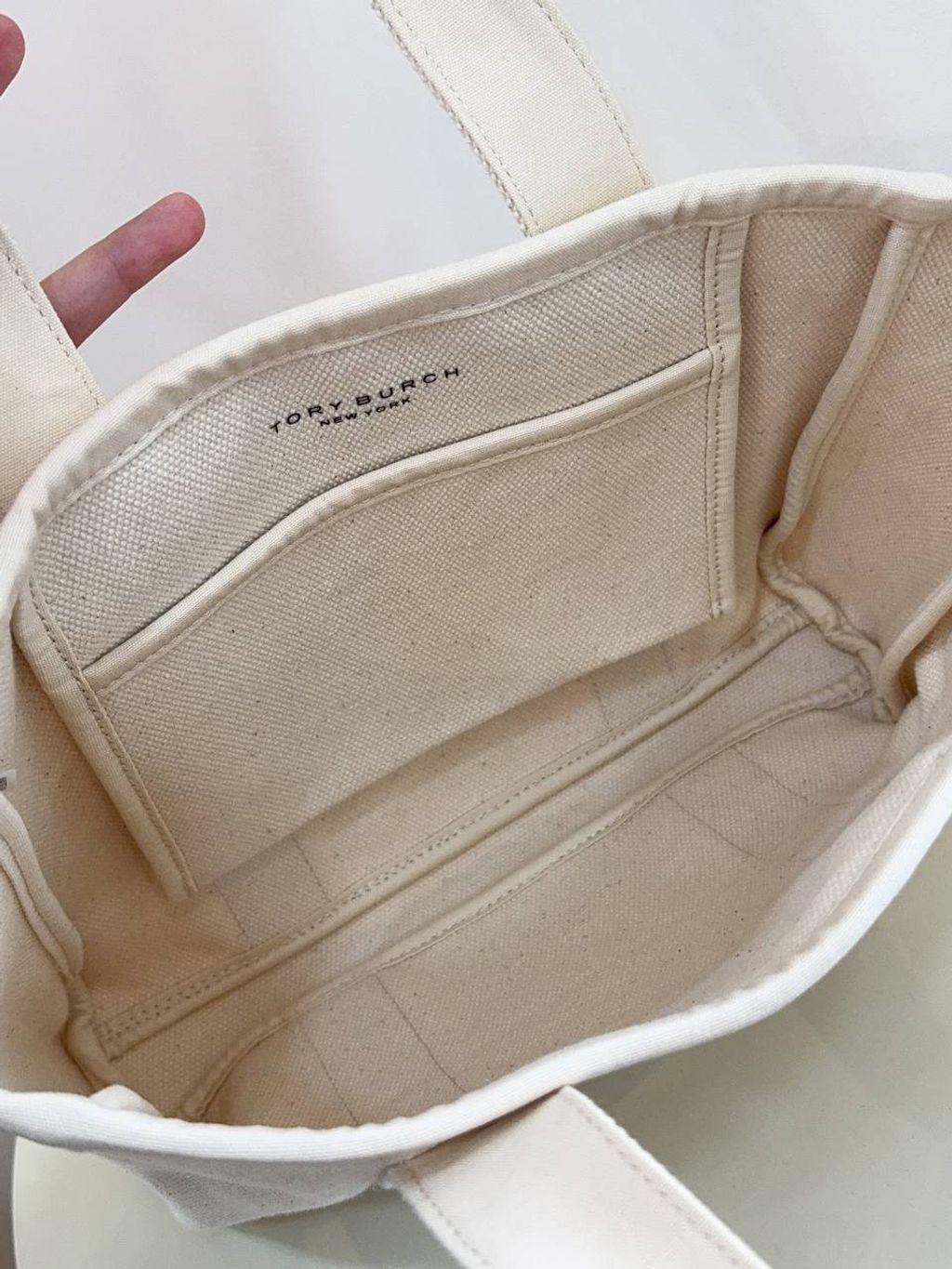 4a24eb93-667a-4417-b5db-09e0b3d3656d