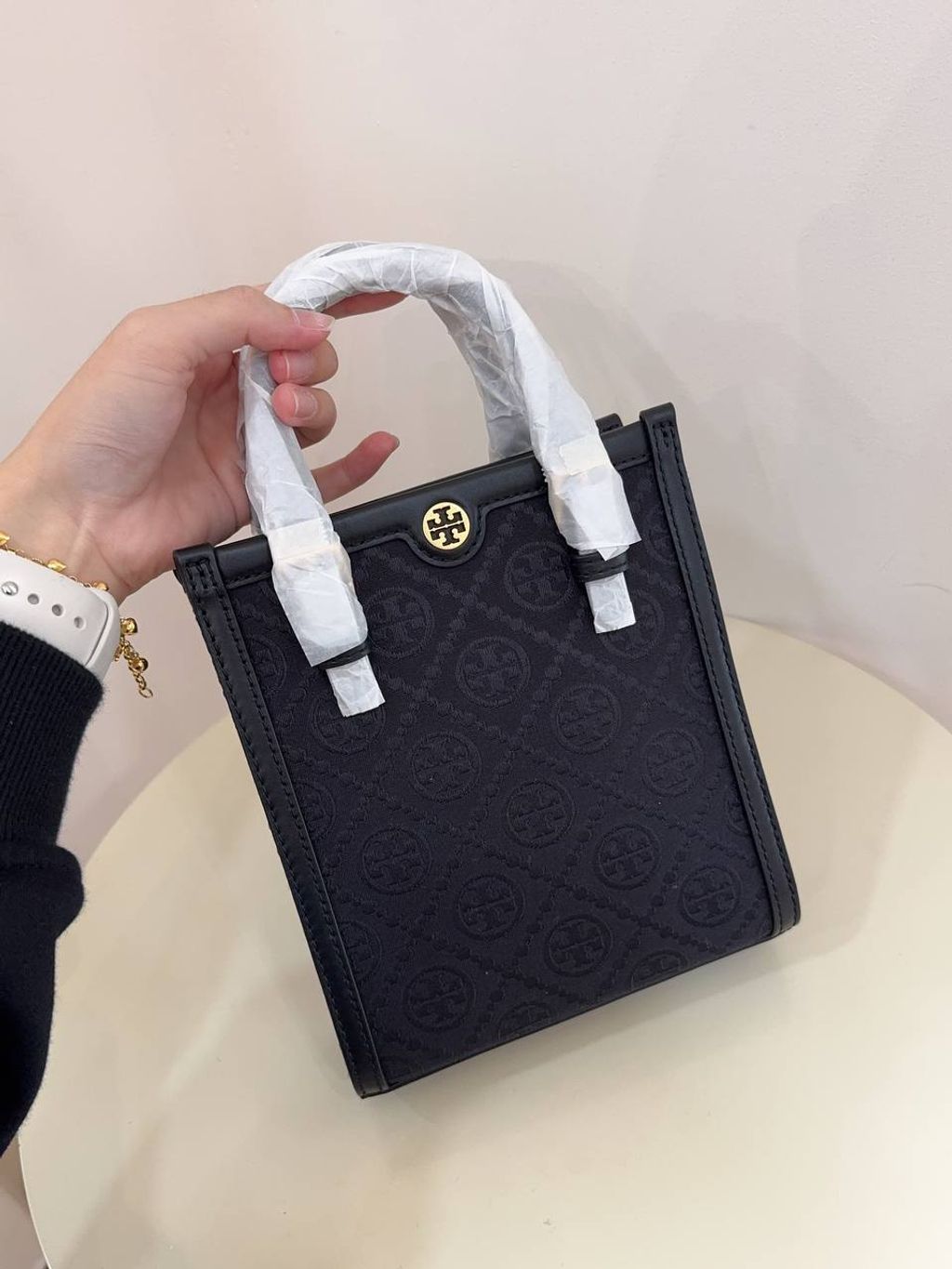 04777edb-2821-4fd4-bc1d-3d2f5ded4775