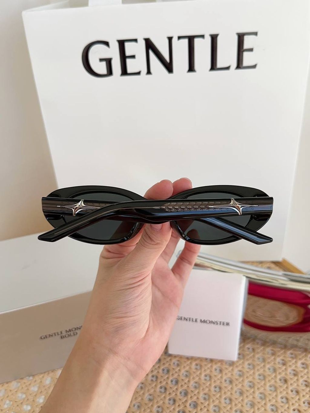 cd244205-476e-42c8-8a6f-40f4deb8ecc9