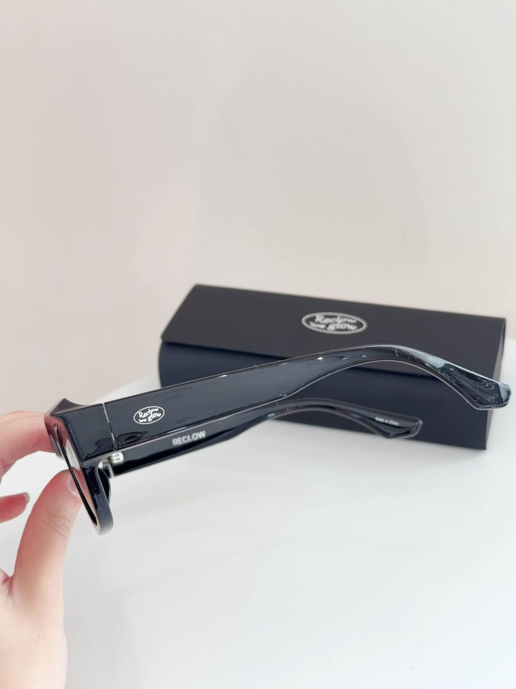 b8f48ccb-a3b5-482a-9233-df28804b5f29