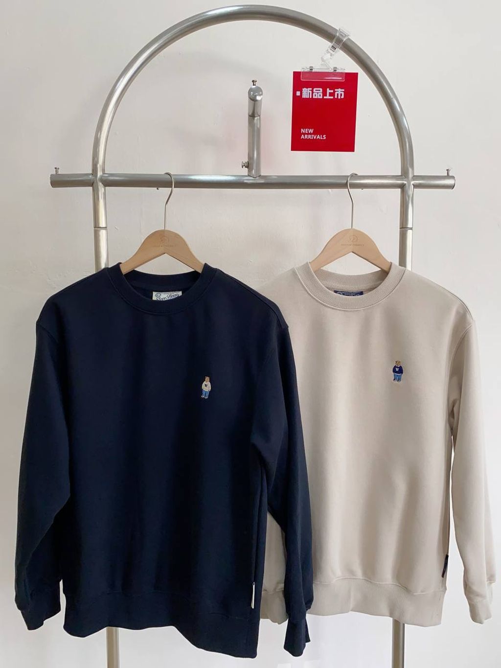 cc1a01b7-b533-43ca-8d98-faf48672a240