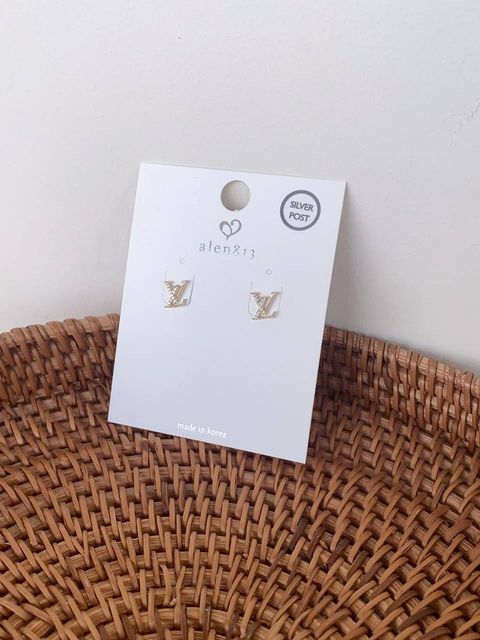 e4784bcd-2f5a-4daf-b4d5-7bc5660f2db4