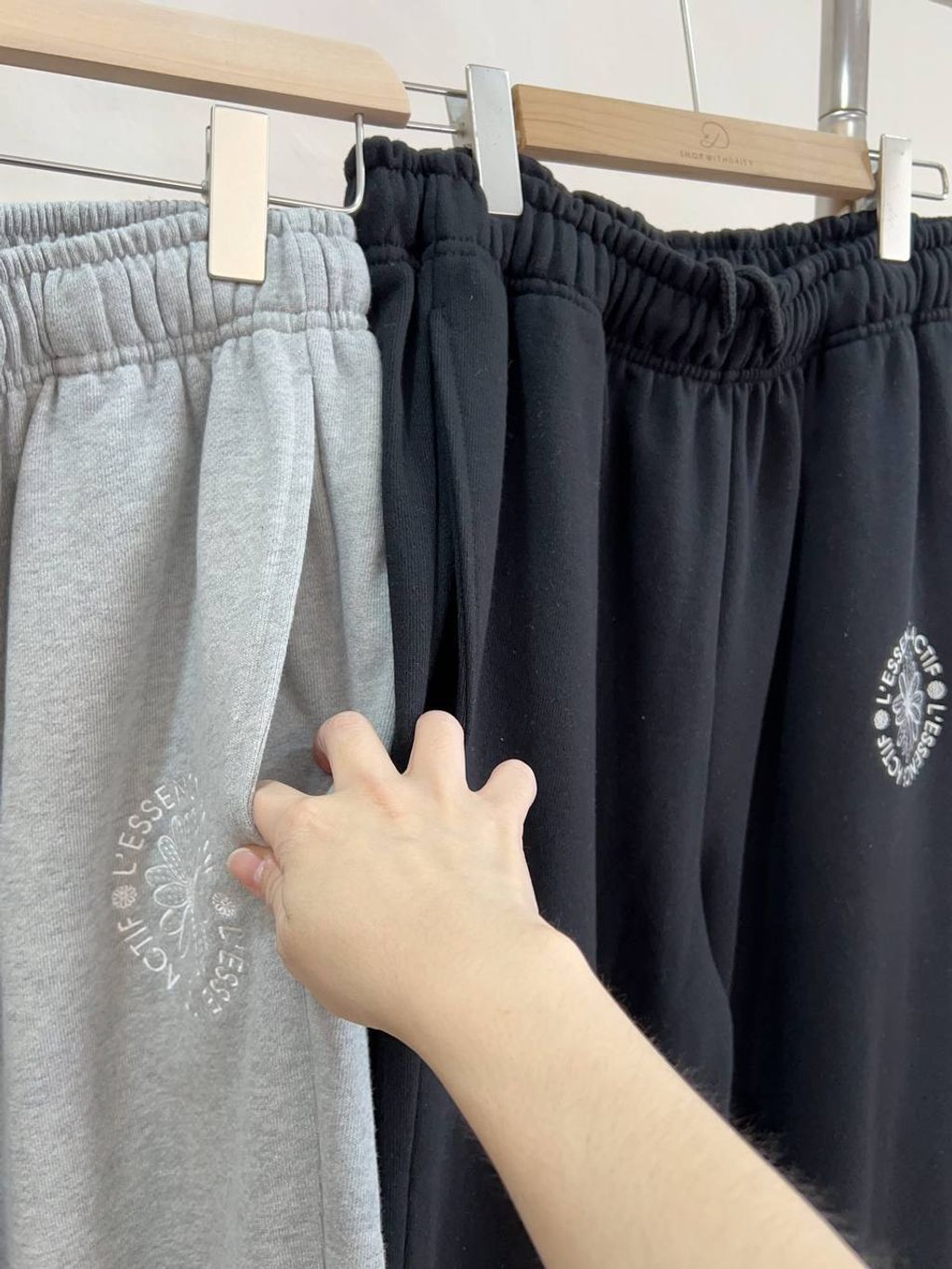 38ee9a66-9a70-4458-b5e8-377a150e197a