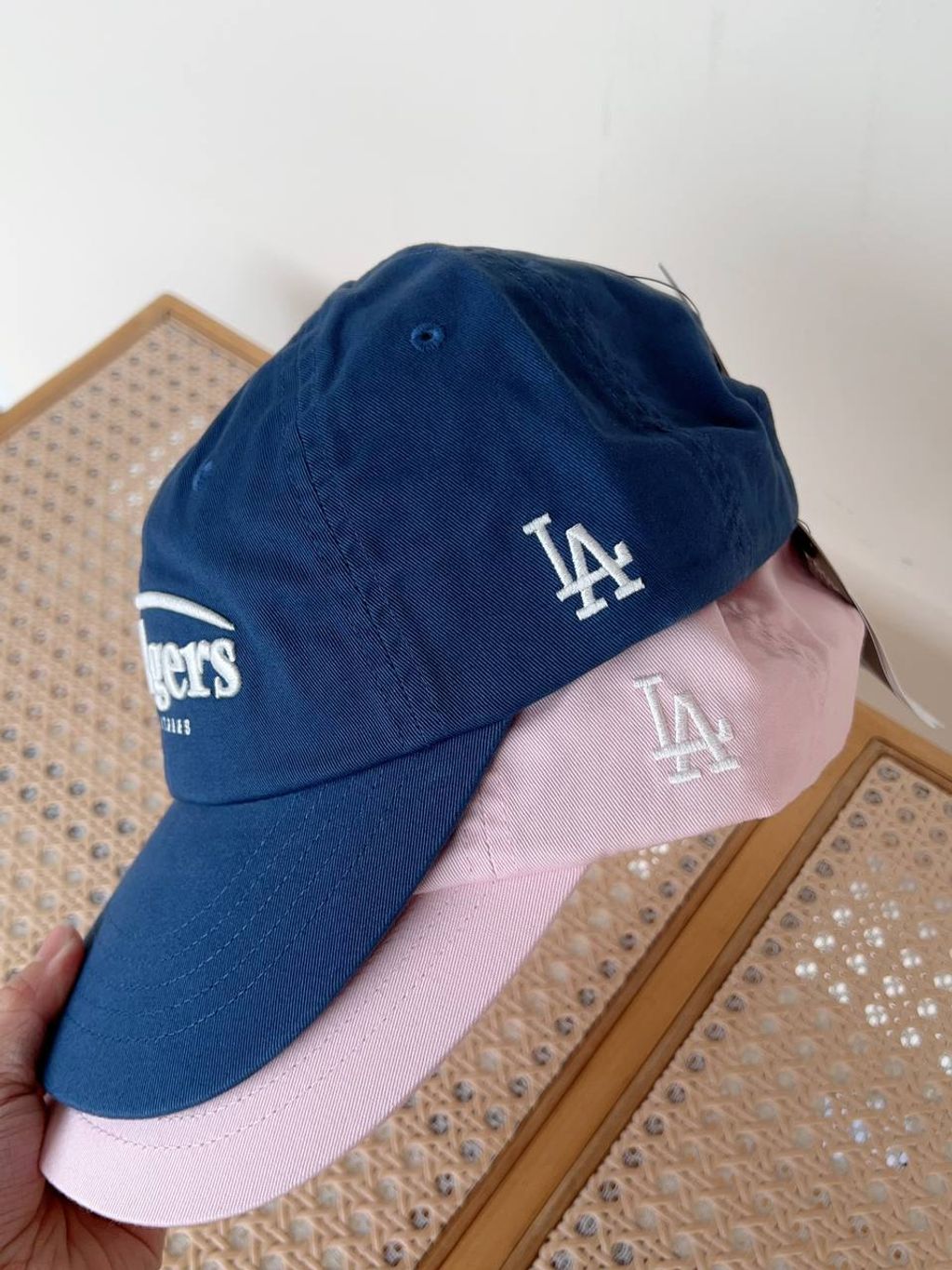 122c60f9-5801-442e-bc80-c5e5662a376e