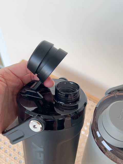 e860bf2a-456f-474d-9398-1590d30f3452