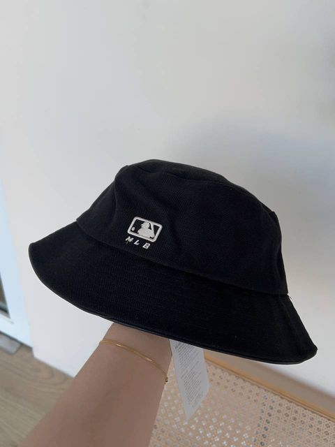 b5bd09a6-8db8-42ba-b7fe-69f7ea426a3f