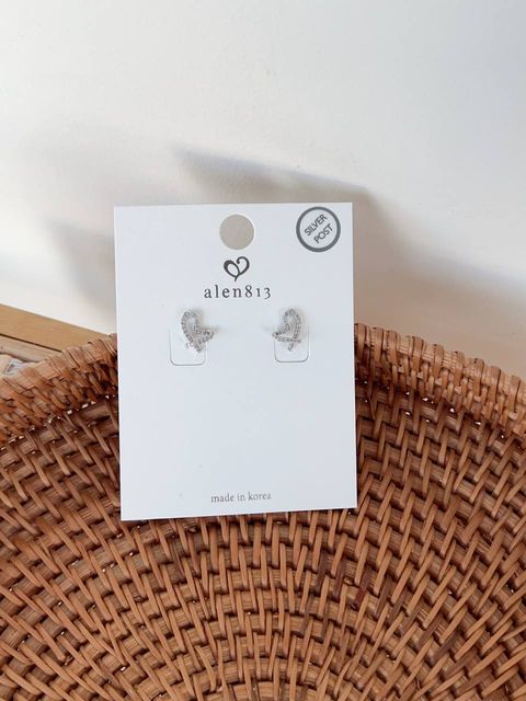 d11b2be4-4b30-4a86-a7df-5b2cafda5fd7