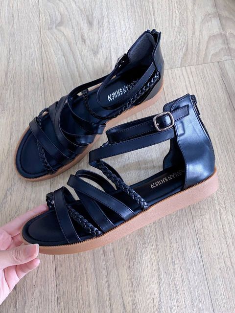 0da2d553-35cd-48a9-a19b-26ea4b869c7b