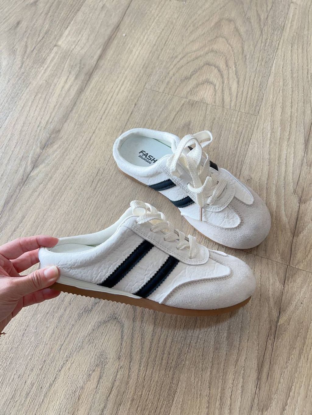 7ee87ad5-f8a1-4bb2-8032-36e44f4051ef