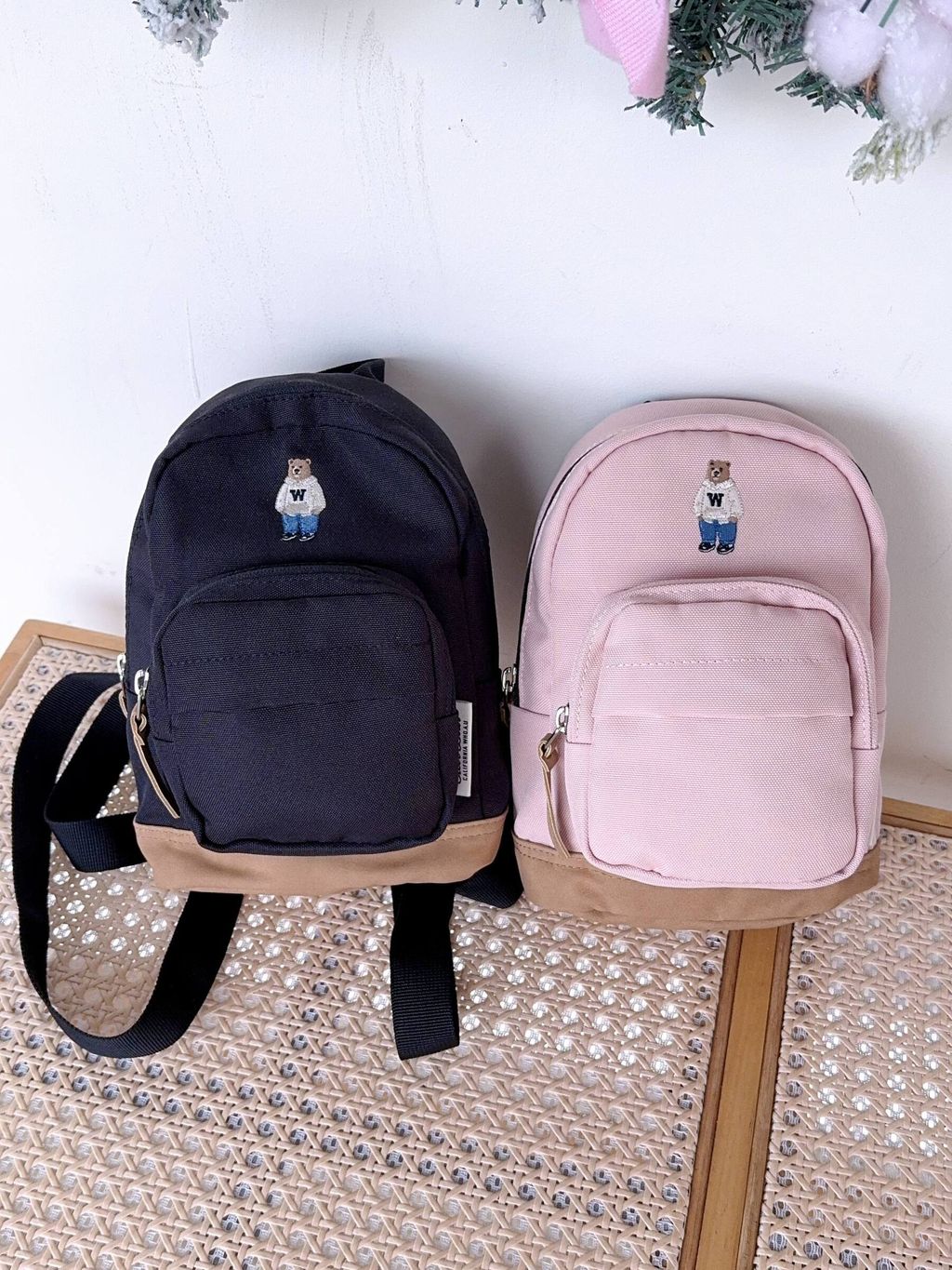 f2613f27-7d2d-4d73-ad86-95b8d53afbce