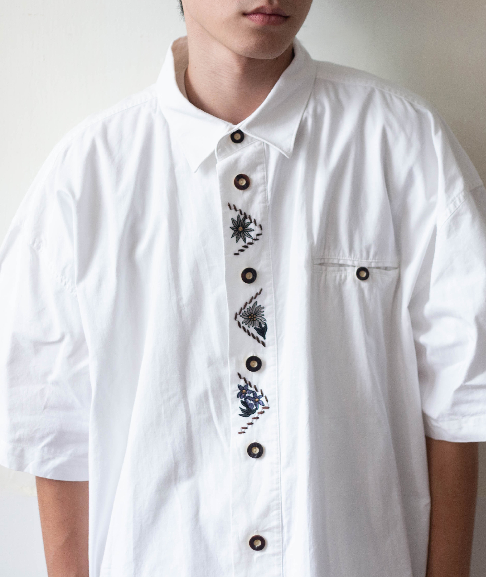 ts-12_工作區域 1 複本 8