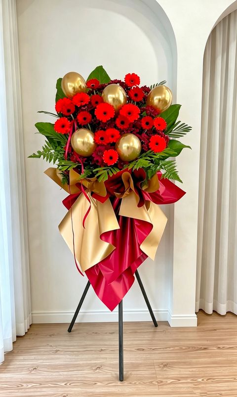 Red Opening Flower Stand