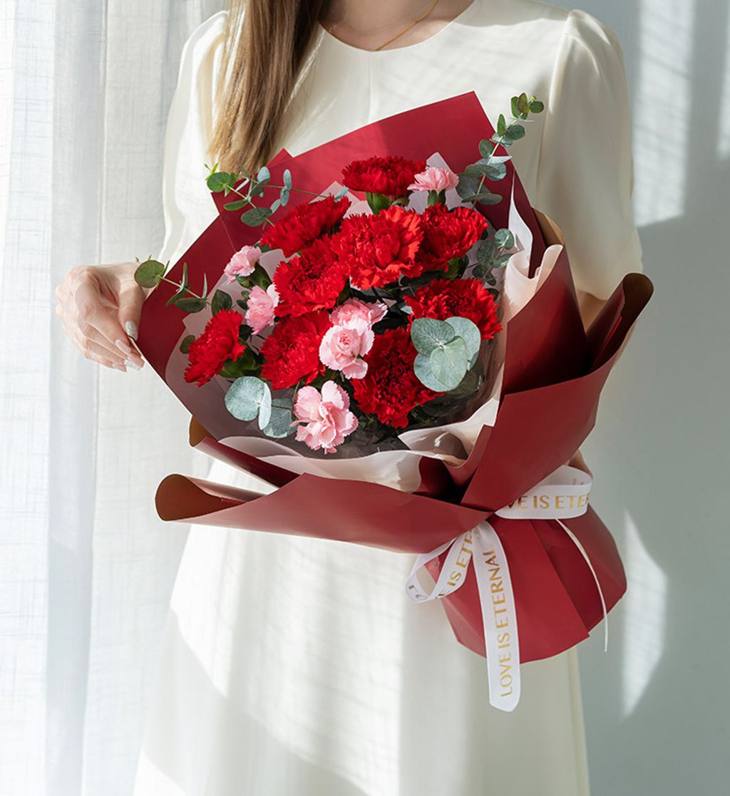 Carnation Bouquet 15