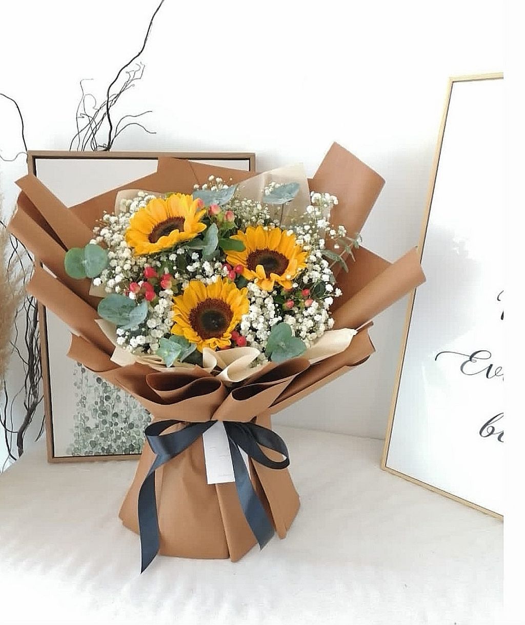 Sunflower Bouquet 28