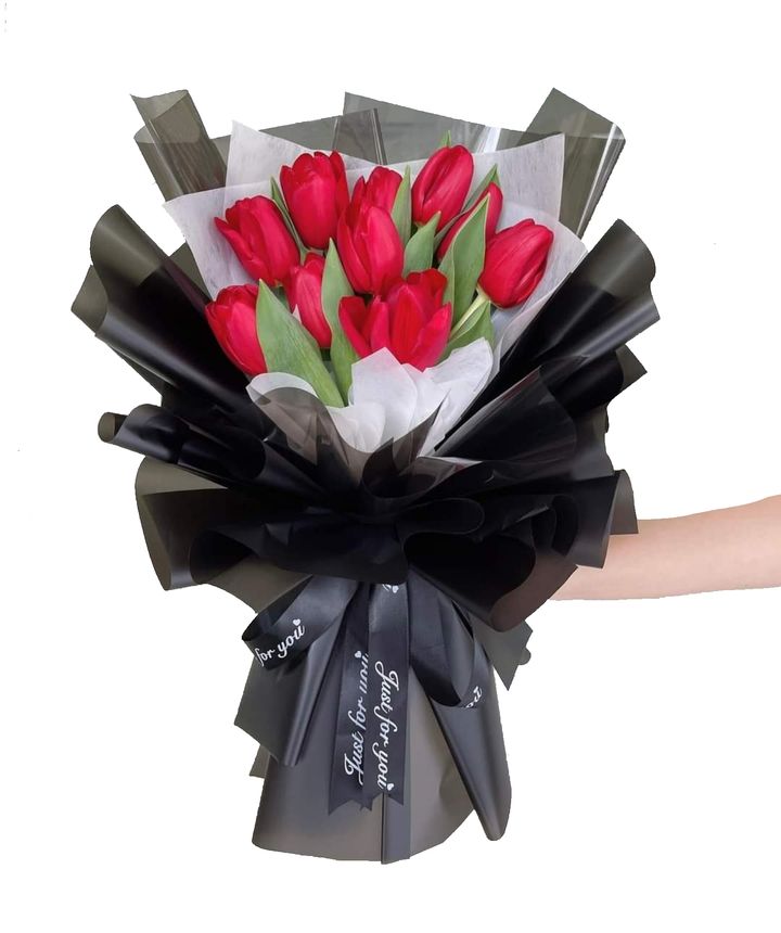 Tulips Bouquet 04