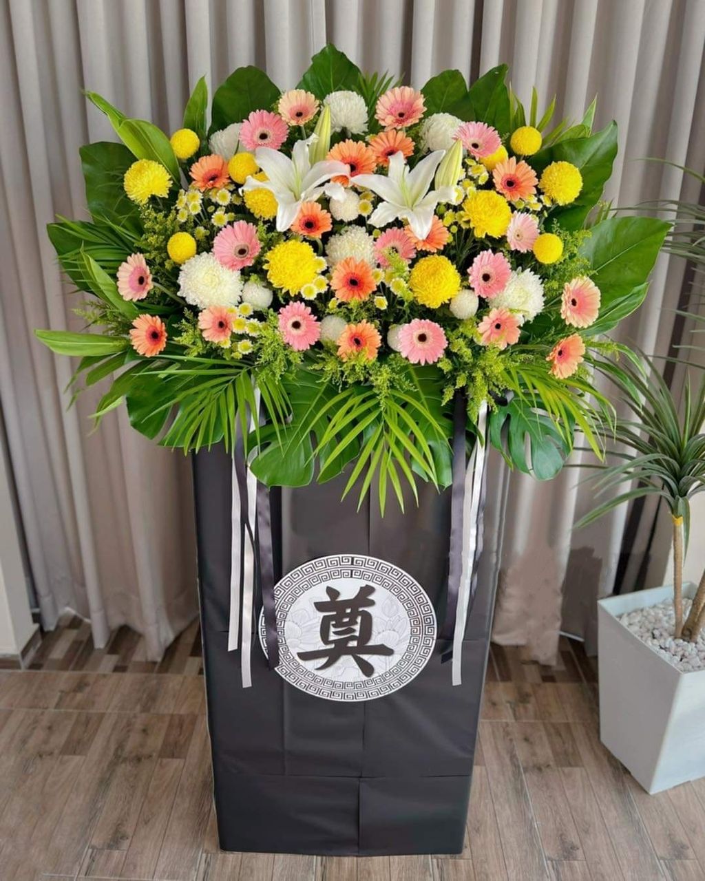 Funeral Flower Stand 49