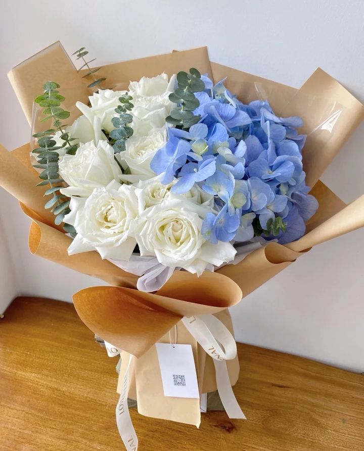 Hydrangea Bouquet 33