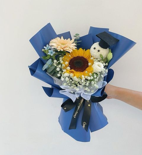 Graduation Bouquet 29