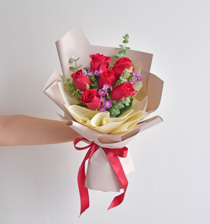 Roses Bouquet 60