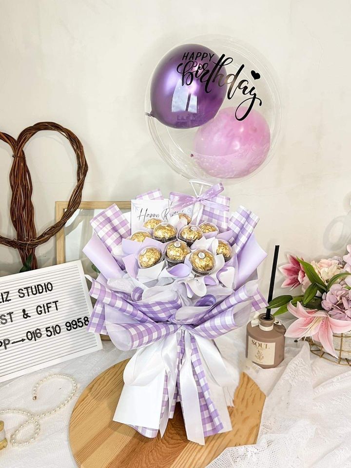 Chocolates Bouquets Balloon