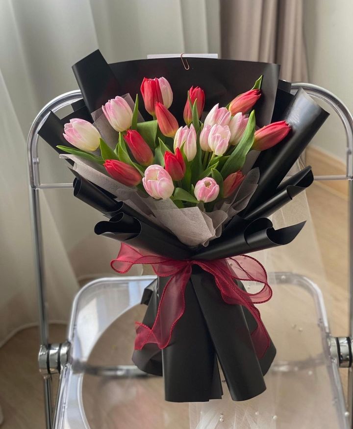Tulips Bouquets 19