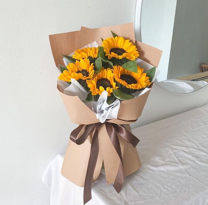 Sunflower Bouquet 41